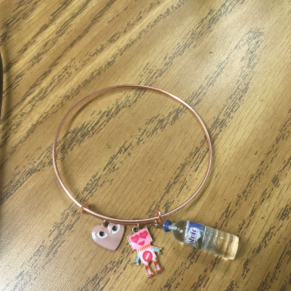 Charm bracelet